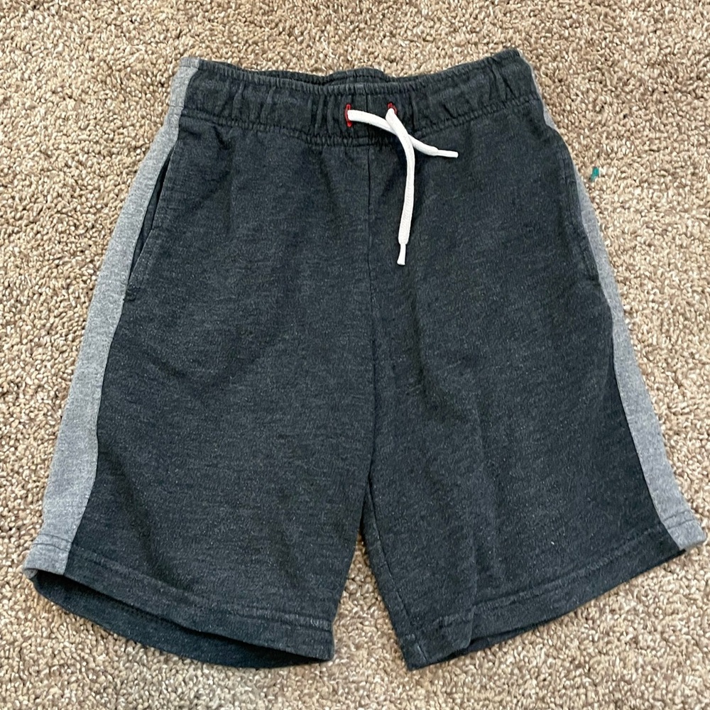 Cat n Jack boys dark gray shorts